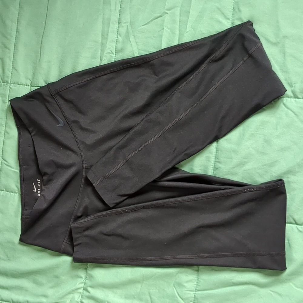 Nike dri fit leggings